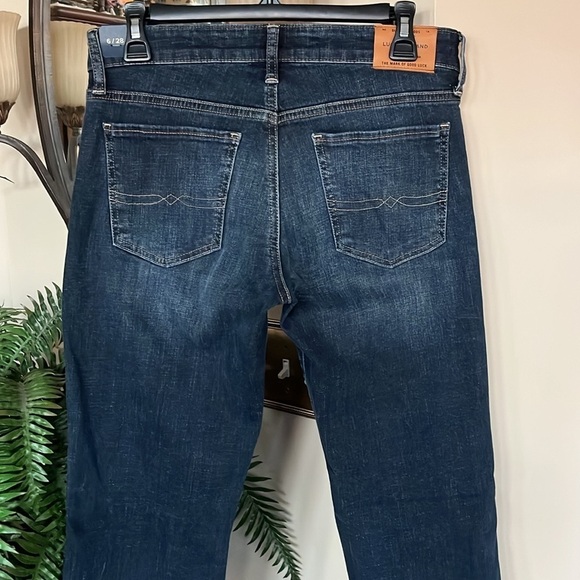 Brand New Lucky Brand Sweet Boot Relaxed Weekend Dark Wash Bootcut Denim Jeans - Picture 11 of 14